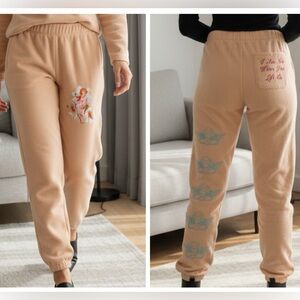 Boys Lie embroidered angel peach cream color pull on jogger sweatpants sz XS